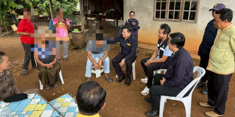 เลขาธิการ ป.ป.ส. ลงพื้นที่ให้กำลังใจ“เขินโมเดล” ชุมชนต้นแบบร่วมใจต้านยาเสพติด จังหวัดศรีสะเกษ