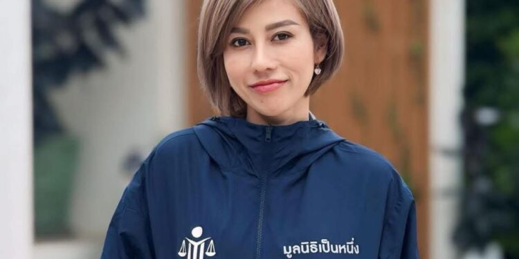 นนทบุรี ผู้ว่าฯ นนท์ แจ้งความ “ต้นอ้อเป็นหนึ่ง” ใช้ลายเซ็นปลอมจดทะเบียนมูลนิธิ พร้อมยื่นคำร้องเพิกถอนใบทะเบียนจัดตั้งมูลนิธิ