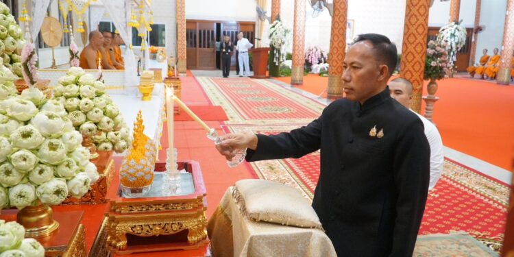 ปราจีนบุรี-จัดพิธีสวดพระอภิธรรมถวายเป็นพระราชกุศลแด่ สมเด็จพระนางเจ้าสิริกิติ์ พระบรมราชินีนาถ พระบรมราชชนนีพันปีหลวง