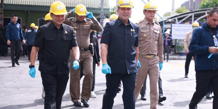 รมว.ยุติธรรม นำทีมลุยเผายาเสพติดล็อตใหญ่ 26.41 ตัน ย้ำ ! นโยบายรัฐบาล  ปราบปรามเด็ดขาด ประกาศ “เป็นศัตรูกับผู้ค้ายา”