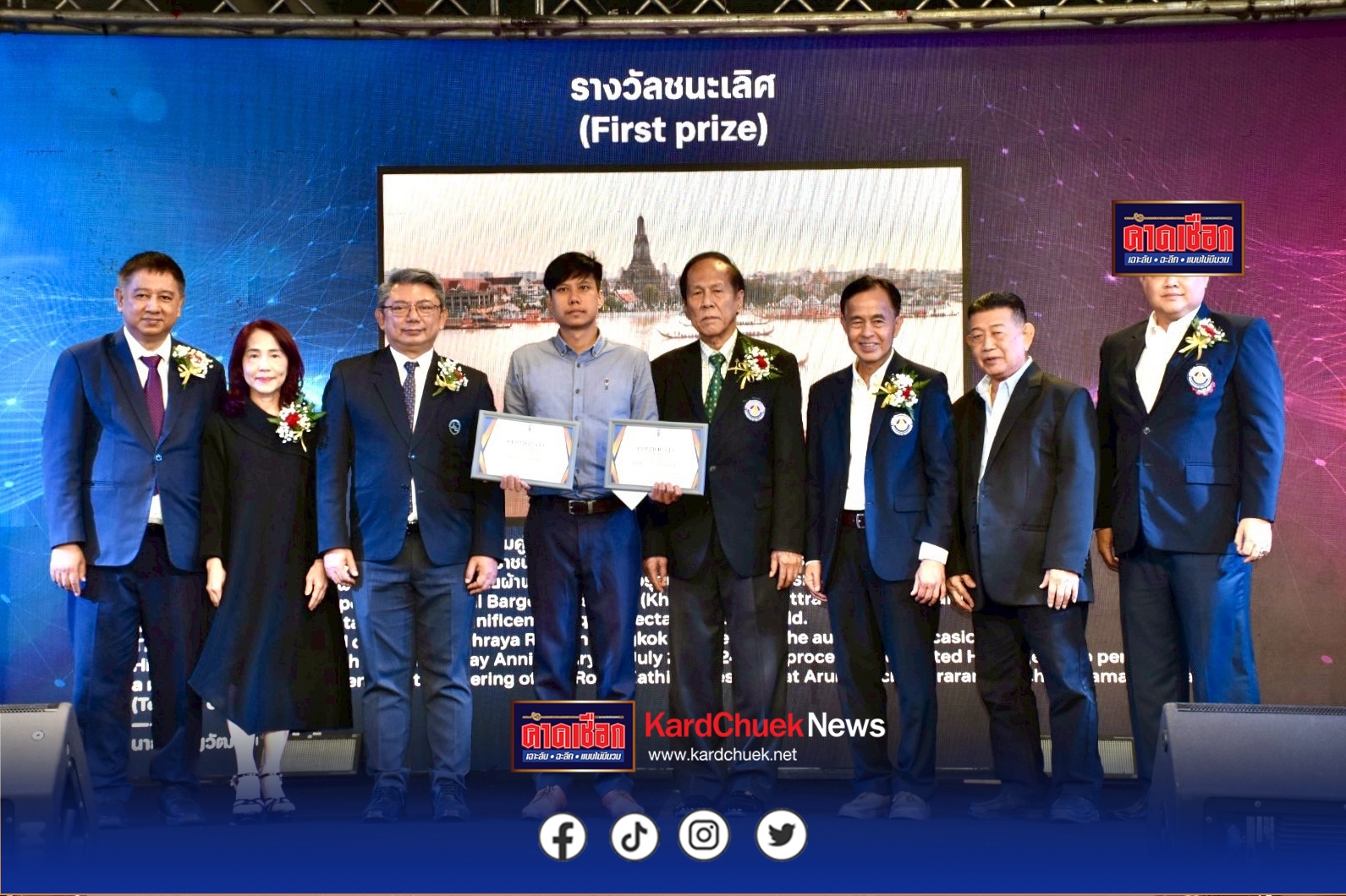 ช่างภาพไทยชนะเลิศ “การประกวดภาพข่าวอาเซียน 2025” ช่างภาพไทยคว้ารางวัลชนะเลิศ “การประกวดภาพข่าวอาเซียน 2025” และได้รางวัลรองชนะเลิศอันดับ 1 อีกรางวัล ขณะเดียวกันช่างภาพคนเดียวกันยังคว้ารางวัลชนะเลิศ “การประกวดภาพท่องเที่ยวไทย 2025” และรองชนะเลิศอันดับ 1 ด้วยเช่นกัน ส่วนภาพจากฟิลิปปินส์ ได้รองชนะเลิศอันดับ 2 และชมเชยอีก 2 รางวัล