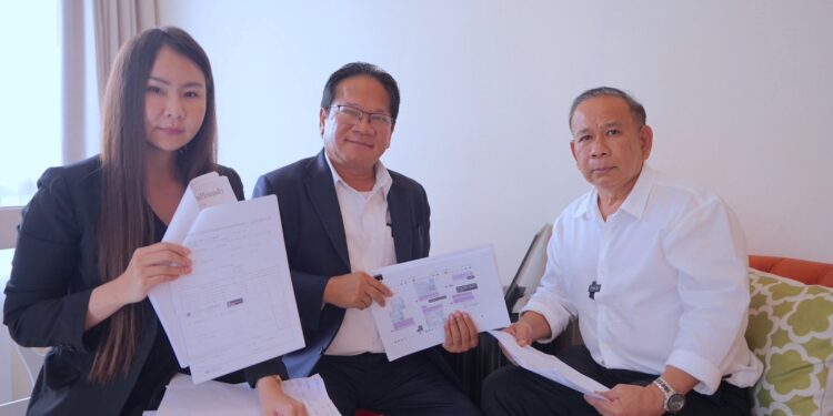 เสี่ยนักธุรกิจ ร้อง ถูกนักร้อง AF7 พร้อมเมีย เบี้ยวค่าซองก๋วยเตี๋ยวแบรนด์ดัง   เตรียมแจ้งความจับ คาดเหยื่อเพียบ นับแล้วเสียหาย อาจมีมูลค่า 50 ล้านบาท 