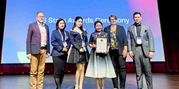 “ศ.ดร.บังอร” นำ “ม.กรุงเทพธนบุรี” ผงาดรับรางวัลเวทีโลก QS Stars 5 ดาว ตอกย้ำความเป็นสถาบันการศึกษาเอกชนระดับสากล