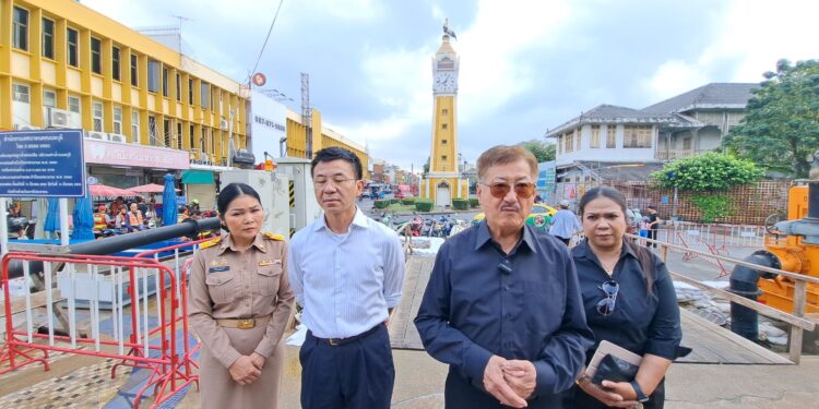 นนทบุรี นายกสมนึกพร้อมรับมือมวลน้ำที่กำลังไหลลงมาผ่านพื้นที่คาดการณ์ว่าปริมาณน้ำเพิ่มสูงทุกวันแน่นอน