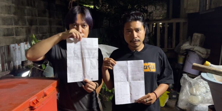 นนทบุรี น้ำก็ท่วม คดีก็ไม่คืบ! ชาวบ้านร้องขอ ผบช.ภ.1 ช่วยเร่งคดี ถูกโจรซอยเดียวกันตระเวนลักทรัพย์4 บ้าน ผ่านเกือบ 4 เดือนคดีไม่คืบ