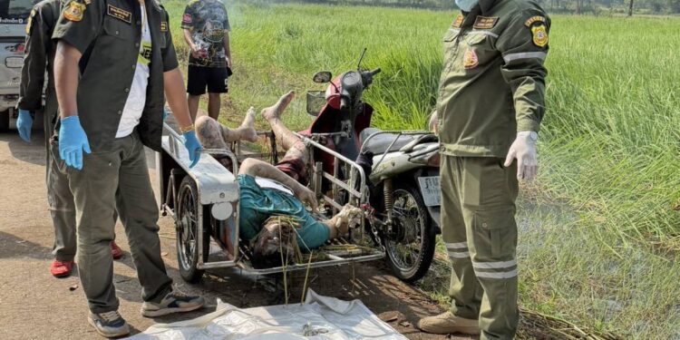 ปราจีนบุรี-พบศพแล้วหนุ่มใหญ่วัย 50 ปีหายไปตั้งแต่คืนลอยกระทงพร้อมจยย.พ่วงข้างญาติแจ้งคนหาย-ประกาศผ่านโซเชี่ยล ตามหา 8 วันพบเป็นศพ