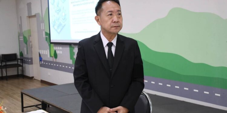 จังหวัดชลบุรีเปิดการประชุมเชิงปฏิบัติการยกระดับการให้บริการภาครัฐ ในเขตพัฒนาพิเศษภาคตะวันออก (EEC) ชูโปร่งใส รวดเร็ว พร้อมขับเคลื่อนการป้องกันทุจริต