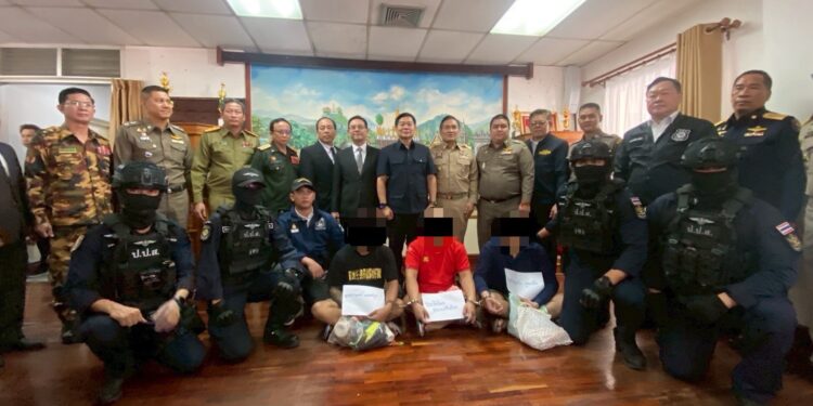 เลขาฯ ป.ป.ส. ลงพื้นที่หนองคาย ประสานความร่วมมือไทย-สปป.ลาว พร้อมรับมอบตัวผู้ต้องหาหนีหมายจับ