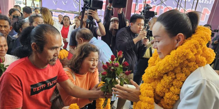 ปราจีนบุรี-สจ.จอย พ้นตำแหน่ง นายก อบจ.ปราจีน ปมถือหุ้นสื่อ ตั้งแต่สมัยเป็น ส.อบจ. หลังเพิ่งนั่งเก้าอี้ได้แค่ 11 เดือน