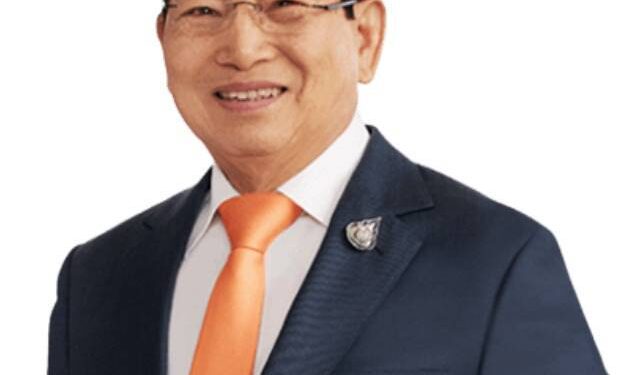 วุฒิสภา ร่วมน้อมรำลึกในหลวง ร.9 เชิดชู 45 พ่อดีเด่นแห่งชาติ 2568