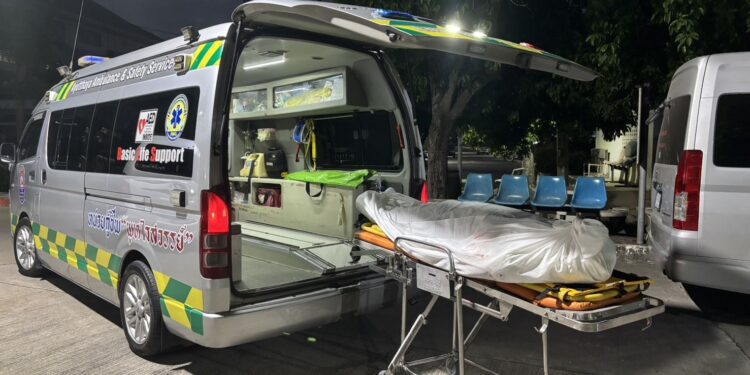 หนุ่มการ์ดผับถูกคนร้ายทำร้ายกว่า 20 แผล หลังรับสายปริศนาจากหญิงสาว ก่อนสิ้นใจที่ รพ.