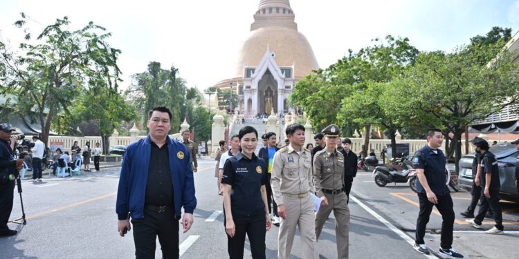 ผู้ว่าฯ นครปฐม ลงพื้นที่สังเกตการณ์การเลือกตั้งสมาชิกสภาผู้แทนราษฎร (สส.) ในการเลือกตั้งล่วงหน้านอกเขต และในเขตจังหวัดนครปฐม