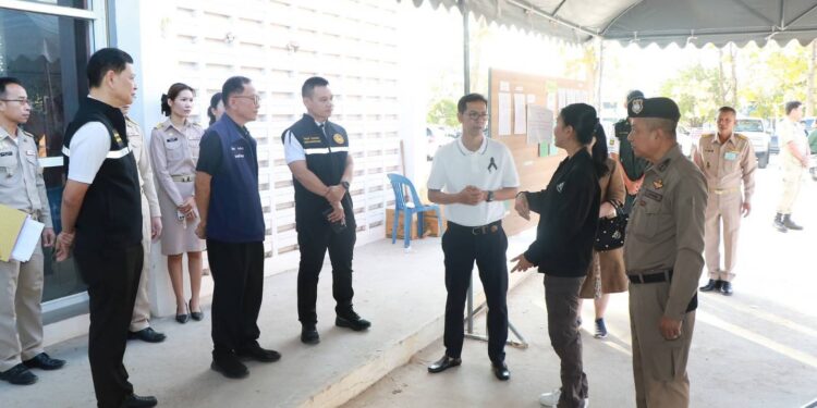 อำนาจเจริญบรรยากาศเลือกตั้งล่วงหน้า ผู้ว่าราชการจังหวัดใช้สิทธิเลือกตั้งนอกเขต ประชาชนทยอยใช้สิทธิอย่างต่อเนื่อง