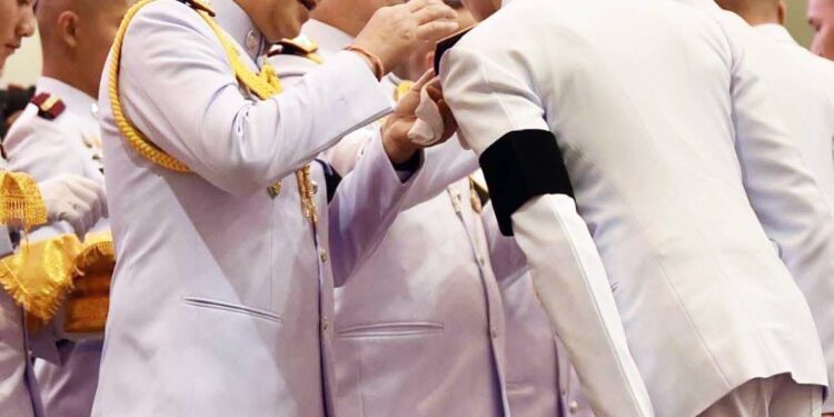 ผู้การนครปฐม-ร่วมพิธีประดับเครื่องหมายยศให้แก่นักเรียนนายร้อยตำรวจ( รุ่นที่ ) 79