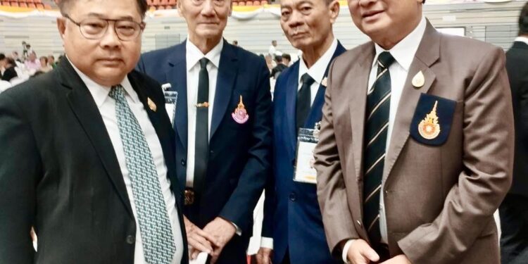 วันรวมใจพ่อ ครั้งที่ 17 รวมพลังความดีของแผ่นดิน ยกย่องพ่อตัวอย่างแห่งชาติ 2568 อย่างสมเกียรติ