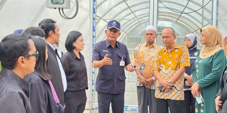 ยะลา-นพค.42 หนุนวิสาหกิจชุมชนยะลา ลุกมานูลฮากีม ผ่านคัดเลือกระดับอำเภอ มุ่งสู่เวทีประกวดระดับจังหวัด
