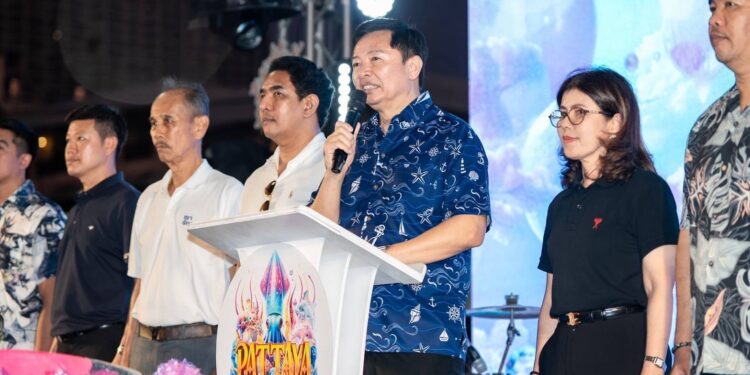 เมืองพัทยาเนรมิตหาดจอมเทียน สู่หมู่บ้านชาวประมงแฟนตาซี