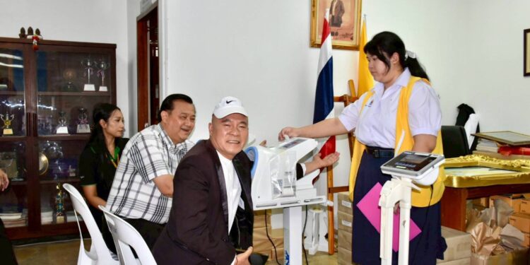โรงเรียนสาธิต มหาวิทยาลัยศิลปากร (ปฐมวัยและประถมศึกษา) จัดโครงการ “สาธิตปันน้ำใจ” ประจำปีการศึกษา 2568