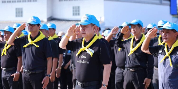 ชาวบ้านสวนรวมใจ ผู้ว่าฯ ชลบุรี นำทัพจิตอาสาบำเพ็ญประโยชน์ เทิดพระเกียรติสมเด็จพระกนิษฐาธิราชเจ้าฯ