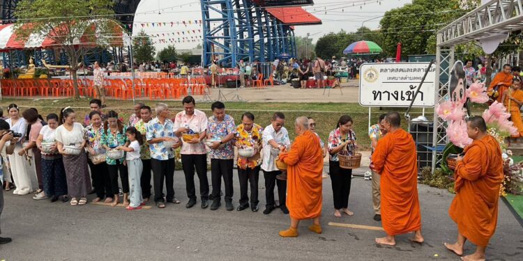อำนาจเจริญ ม่วนซื่น ชื่นใจ วันไหลเมืองพนา คึกคัก สืบสานสงกรานต์วิถีถิ่น กระตุ้นท่องเที่ยวอำนาจเจริญ