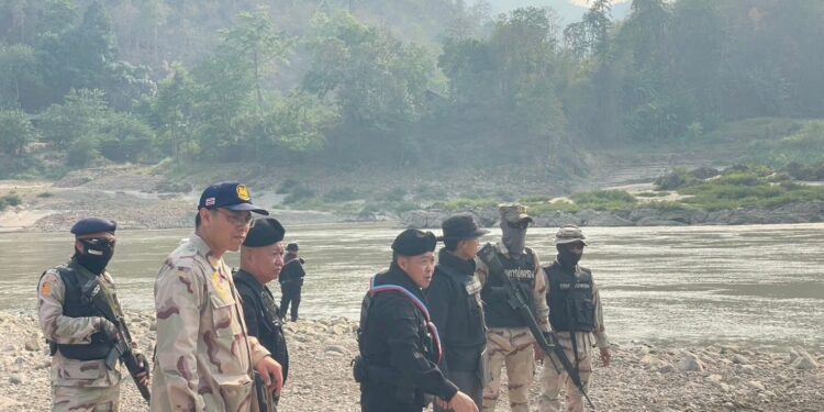 แม่ฮ่องสอน ทุกฝ่ายเฝ้าระวังเหตุไม่สงบชายแดนไทย-เมียนมา หลังระเบิดตกเขตสบเมยและแม่สะเรียง