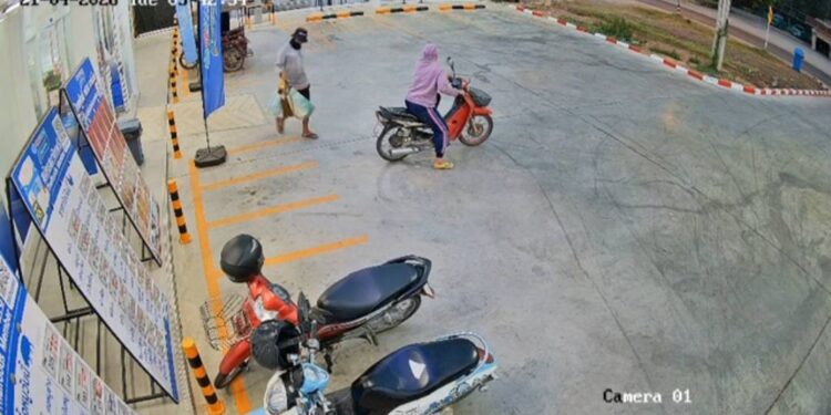 ชัยภูมิ เปิดวงจรปิดโจรชายหญิงแสบ ขับ จยย.ข้ามอำเภอ ขโมยของในห้างดังซ้ำอีก 