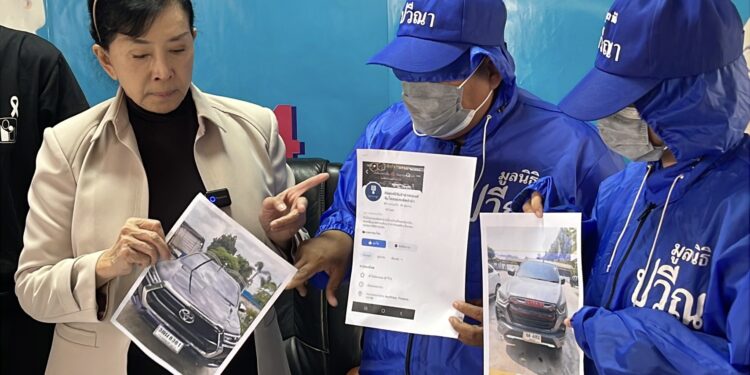 ปทุมธานี แม่ค้าตลาดไทร้อง”ปวีณา” ช่วย เหตุถูกแก๊งหลอก รับจำนำรถเชิดรถหนี    