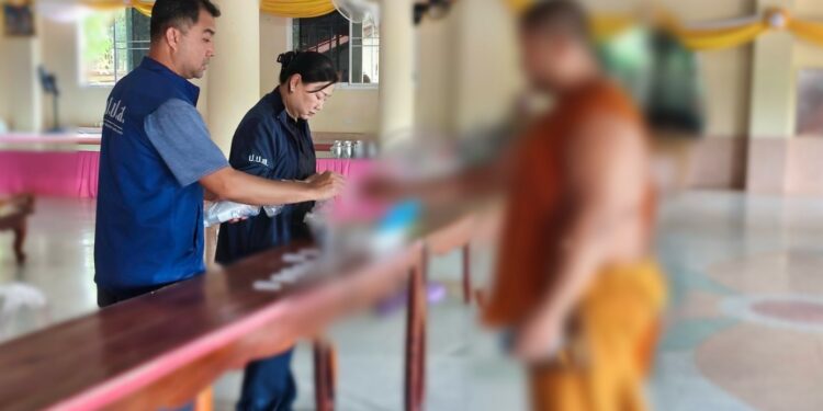 ป.ป.ส. ลุยยุทธการตัดเนื้อร้ายวงการสงฆ์ ขยายผล 1386 บุกตรวจค้นกุฏิ จับกุมเจ้าอาวาส จ.สระแก้ว คดีเสพ-ครอบครองยาบ้า ชี้เป็น “เจ้าพนักงาน” ต้องรับโทษเด็ดขาด