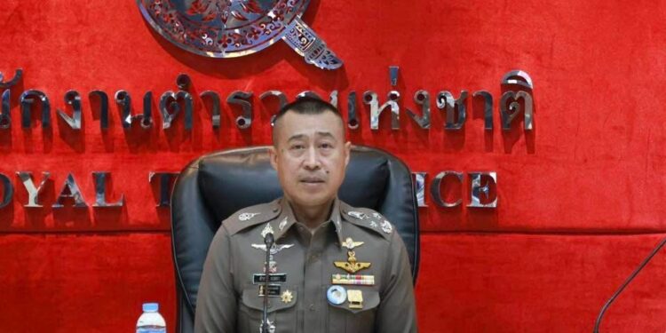 ศจร.ตร. ขอบคุณตำรวจจราจรทั่วประเทศทุ่มเทดูแลประชาชนช่วงสงกรานต์ ยกระดับมาตรการรองรับการเดินทางขากลับ กำชับเปิดช่องทางพิเศษทันทีหากรถหนาแน่น