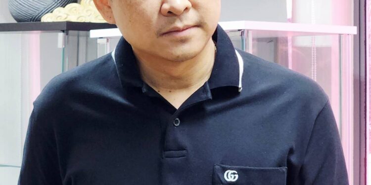 นายกน้ำพุ สั่งลุยพ่น ULV กำจัดยุงลายทั่วมาบไผ่ ป้องกันไข้เลือดออกก่อนเข้าฤดูฝน