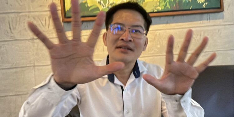 ปทุมธานี เต้ พระราม 7 มงคลกิตติ์ บุกม.รังสิต เปิดกลุ่มกรุงเทพบินได้สมัครลงชิงผู้ว่ากทม.เปิดนโยบายคลองแสนแสบดื่มได้-เพิ่มขนาดเจ้าโลก