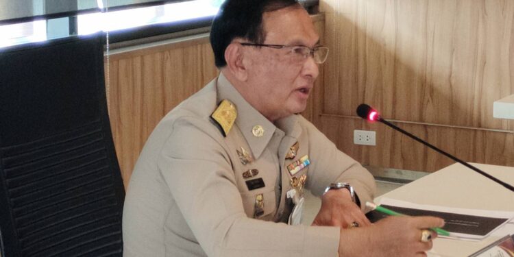 วุฒิสภาเร่งศึกษาปรับปรุงกฎหมาย ปิดช่องโหว่เอาเปรียบนักท่องเที่ยว ครอบคลุม “นอมินี–รถเช่า–สินค้าหลอกลวง”
