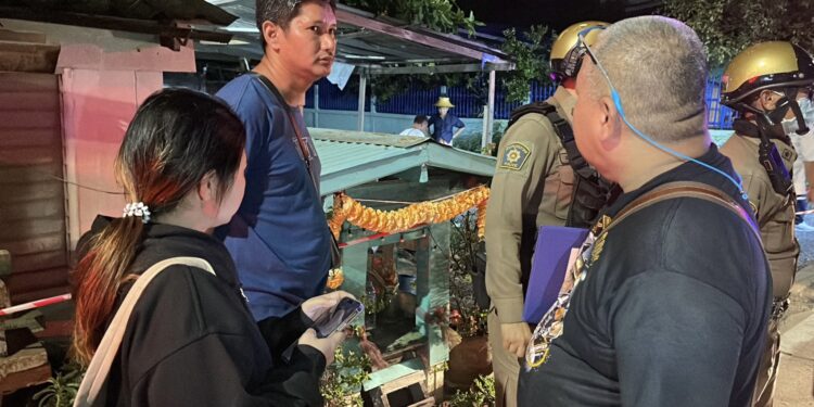 ปทุมธานี ล่านายเจมส์นายเต้สองคนร้ายรัวปืน 9 มม.ยิงหนุ่มส่งพัสดุสาหัส   