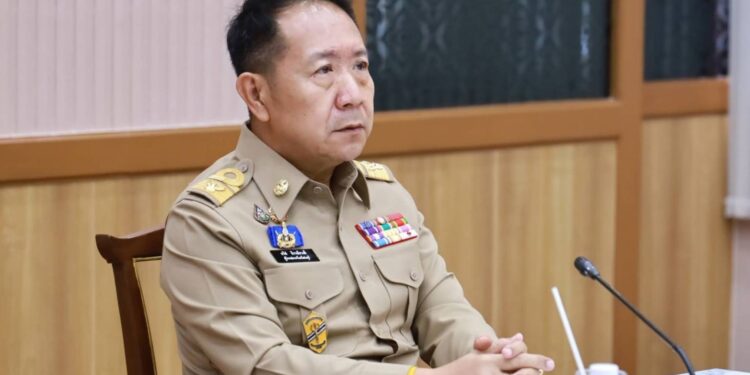 ชลบุรีร่วมประชุมติดตามสถานการณ์ภัยแล้ง ปี 2569 เตรียมรับมือทั้งฝนทิ้งช่วงและภัยพิบัติทางธรรมชาติ ควบคู่บริหารจัดการน้ำอย่างรอบด้าน