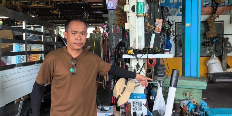 นนทบุรี วงจรปิด หนุ่มตีเนียนยืมสายพ่วงแบต ก่อนย้อนกลับมาขโมยกลางดึก เจ้าของอู่ร้องคดีเงียบกว่าเดือน