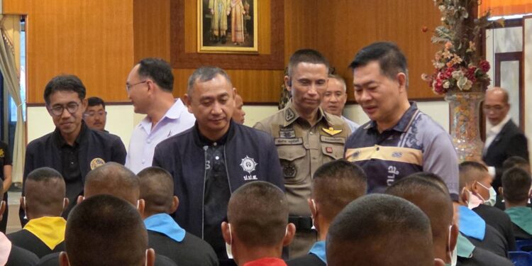 เลขาธิการ ป.ป.ส. ปิดโครงการ “ฟื้นฟูพลังใจฯ” ฉะเชิงเทรา ส่งกำลังใจผู้ผ่านการฟื้นฟู เริ่มต้นชีวิตใหม่ ย้ำ “ไม่มีใครบังคับให้เราเป็นคนไม่ดี”