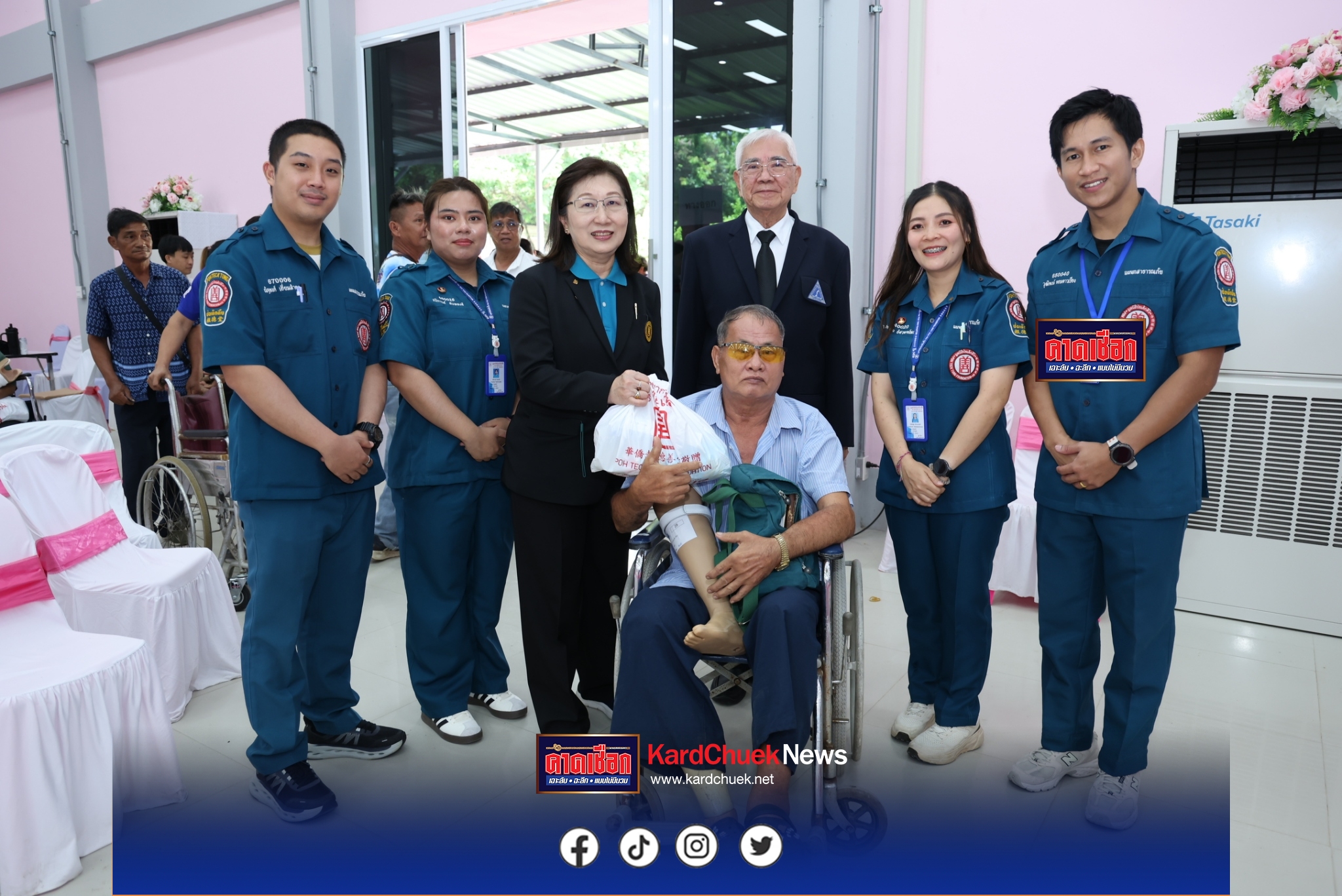 มูลนิธิป่อเต็กตึ๊ง สนับสนุนค่าพาหนะ และสิ่งของ ให้แก่ ผู้รับขาเทียม ช่างและอาสาสมัคร ในโครงการออกหน่วยทำขาเทียม พระราชทานเคลื่อนที่ ครั้งที่ 177 จังหวัดอุบลราชธานี