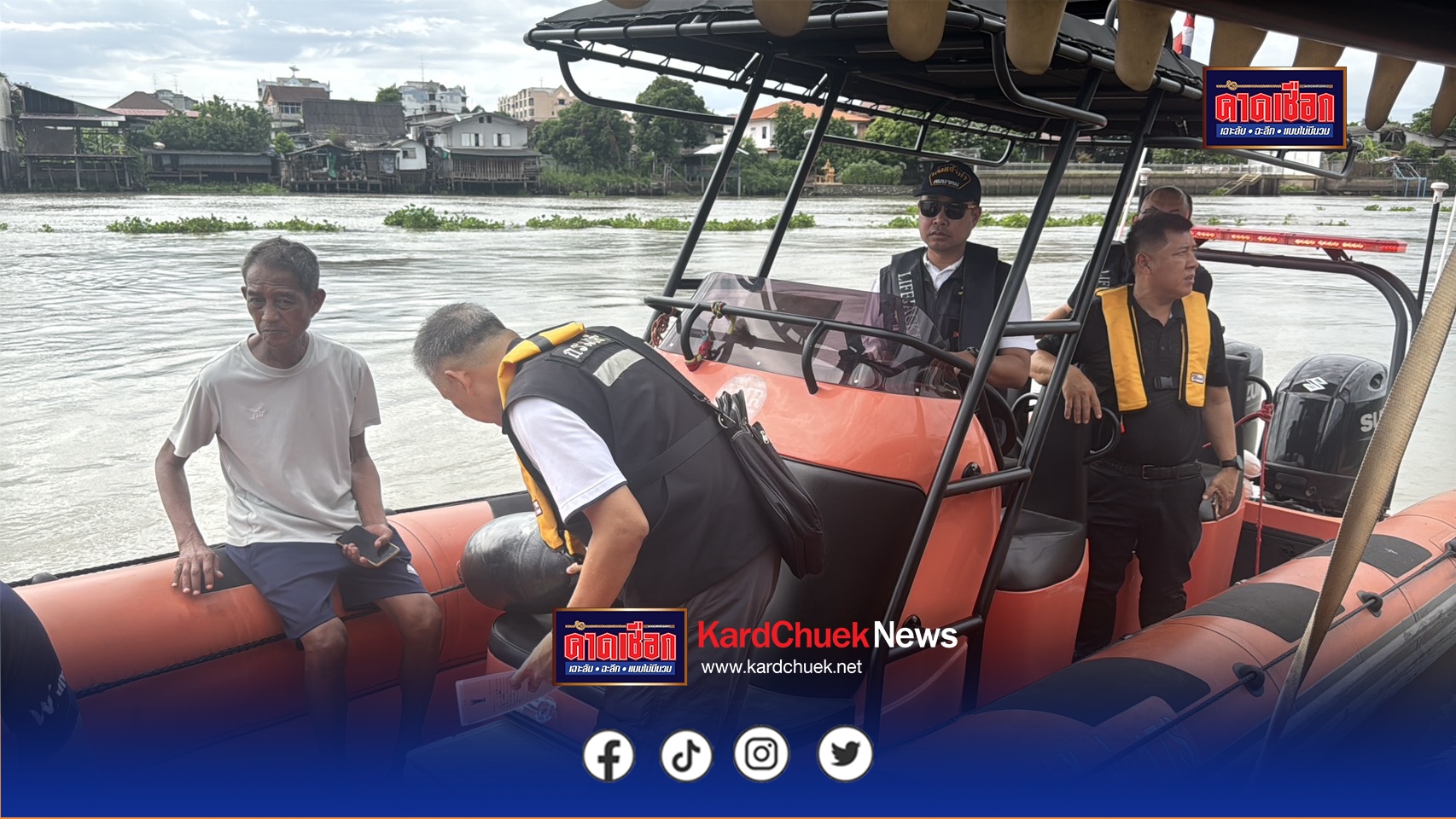 นนทบุรี เปิดใจคนขับเรือโยงชนเสาไฟเกาะเกร็ด เผยปะเก็นเครื่องแตกไฟลุก เรือไร้กำลัง ก่อนพ่วงถั่ว 7 พันตันลากเสาไฟล้มระเนระนาด เสียหาย 7 หลังคาเรือน