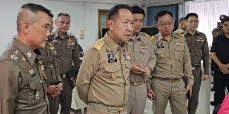 ผู้ว่าฯ ชลบุรี บูรณาการตำรวจ ฝ่ายปกครองเร่งขับเคลื่อน 9 ภารกิจความมั่นคงตามนโยบายรัฐบาล