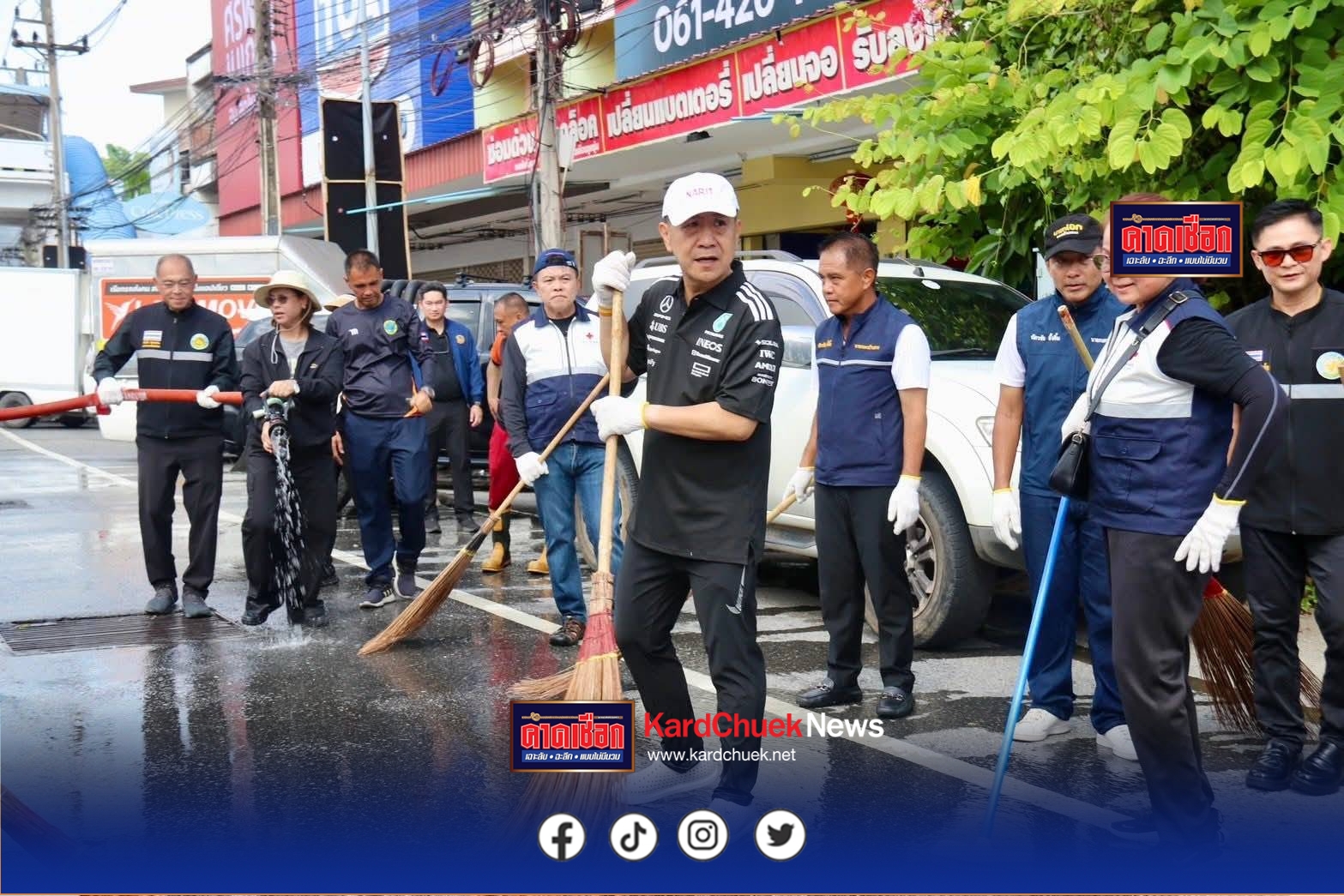 ผู้ว่าฯชลบุรี นำลุยบิ๊กคลีนนิ่งครั้งที่ 11 ปัดกวาดสุขุมวิท-ศรีราชา เดินหน้าลุยแบบไม่หยุดไม่หย่อน