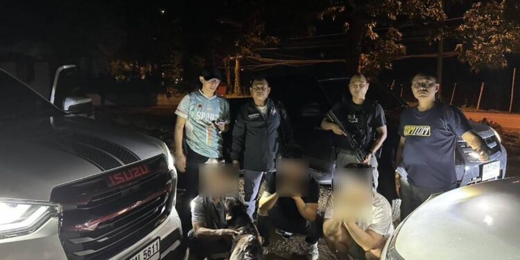 ตม.เชียงแสน จับกุมคนต่างด้าวสัญชาติจีนหลบหนีเข้าเมือง พร้อมผู้ช่วยเหลือซ่อนเร้นฯ