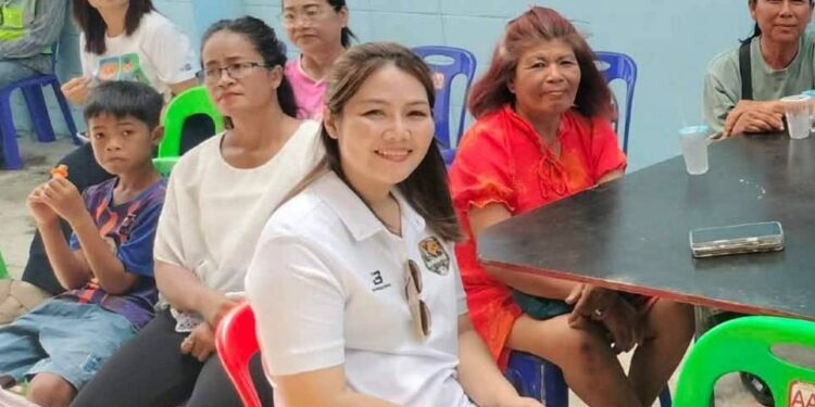 ลุยพื้นที่ไม่หยุด สจ.‘กิ๊ฟ’ร่วมงานบุญหนองซ้ำซาก ใกล้ชิดชาวบ้าน รับฟังปัญหาเพื่อพัฒนาท้องถิ่น
