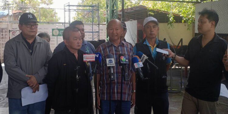 ผู้นำชุมชนจี้ สส.พรรคประชาชนขอโทษ หลังอภิปรายพาดพิงดูถูกคนคลองเตยกล่าวหาว่าเป็นแหล่งช็อปยาเสพติด