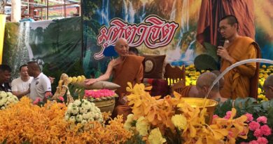 ชัยภูมิ สาธุชนทั่วสารทิศแห่ร่วมพิธีเจริญอายุวัฒนมงคลครบ 83 ปี พระราชภาวนาวชิรคุณ อย่างคับคั่ง