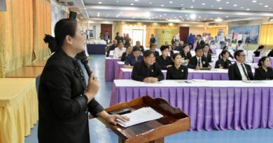 พสกนิกรชาวชลบุรีร่วมพิธีบำเพ็ญกุศลสัตตมวาร น้อมรำลึกในพระกรุณาธิคุณ แด่ สมเด็จเจ้าฟ้าฯ กรมหลวงราชสาริณีสิริพัชร มหาวัชรราชธิดา