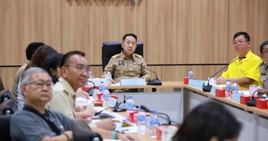 ผู้ว่าฯ ชลบุรี ประชุม คพรฟ. ติดตามผลโครงการชุมชนรอบโรงไฟฟ้า 183 โครงการ มุ่งยกระดับคุณภาพชีวิตประชาชนอย่างยั่งยืน