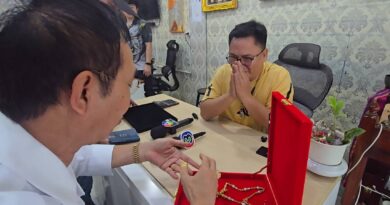 นนทบุรี คืบหน้า เปิดใจนายพลคนดังแกะพระสมเด็จเนื้อทองคำจากกรอบให้ร้านหลอมทองพิสูจน์ ยันไม่เคยพูดว่าเป็นสมเด็จวัดระฆังแต่เป็นสมเด็จเนื้อทองคำ ปลุกเสกโดยสมเด็จโต