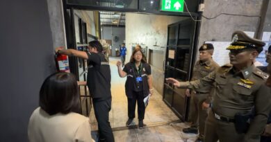 ผู้การโคราช ลุยตรวจสถานบันเทิง ป้องกันซ้ำรอยไฟไหม้ลาดพร้าว เช็คทางหนีไฟ-ไฟสำรอง-ป้าย EXIT รองรับอพยพคนนับพัน