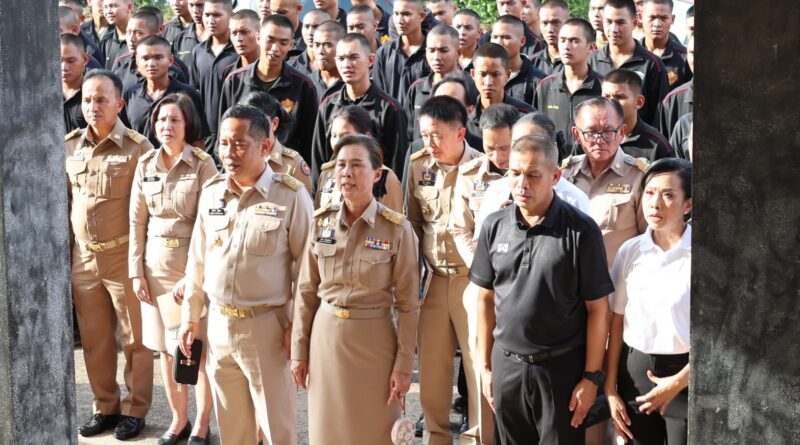 สกลนคร ชาวสกลนครแห่เซฟผู้ว่าฯรณิดาหลังเจอทัวร์ลงในโซเชียล