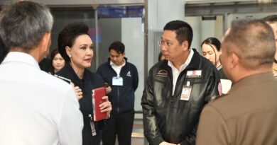 สมุทรปราการ 17869 สิริพงศ์ – ภัทรพงศ์ ลงพื้นที่สนามบินสุวรรณภูมิ แก้ปัญหาความแออัดระยะสั้น กางแผนดันสุวรรณภูมิ สู่ Aviation Hub